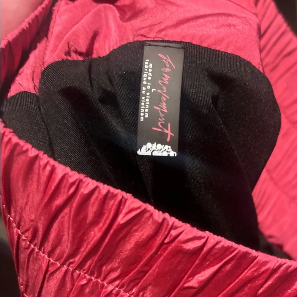 Free people FP movement large pink shiny shorts athletic sexy - Picture 5 of 5